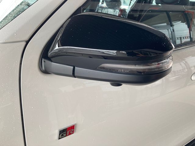 Toyota HILUX 2022-05 7817-9
