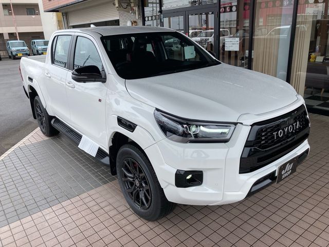 Toyota HILUX 2022-05 7817-0
