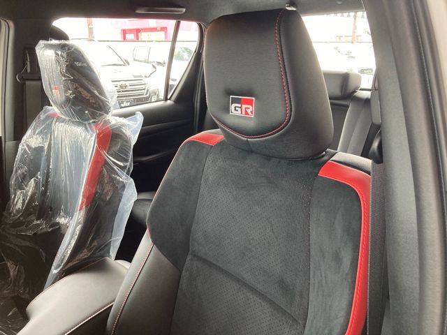 Toyota HILUX 2022-05 7817-29