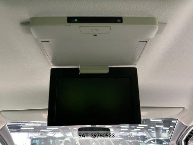 Toyota VOXY 2015-08 288935-2