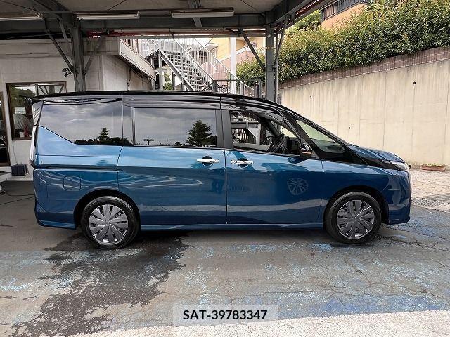 Nissan SERENA 2023-03 346843-7
