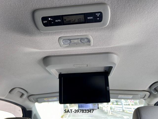 Nissan SERENA 2023-03 346843-24