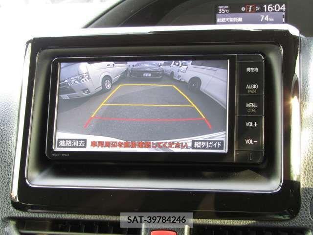 Toyota VOXY HYBRID 2016-03 351101-10