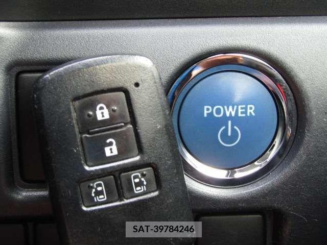 Toyota VOXY HYBRID 2016-03 351101-13
