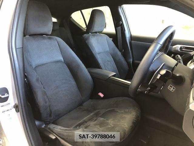 Lexus CT 2011-02 224059-8