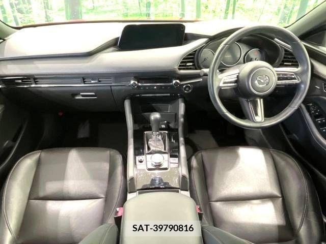 Mazda MAZDA3 2019-07 225074-1