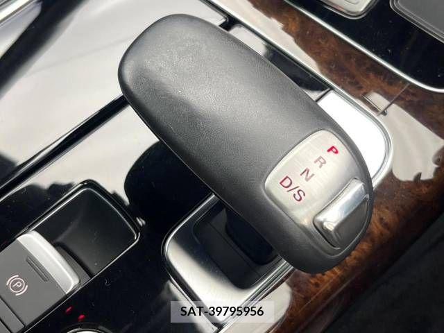Audi A8 2014-08 292711-12