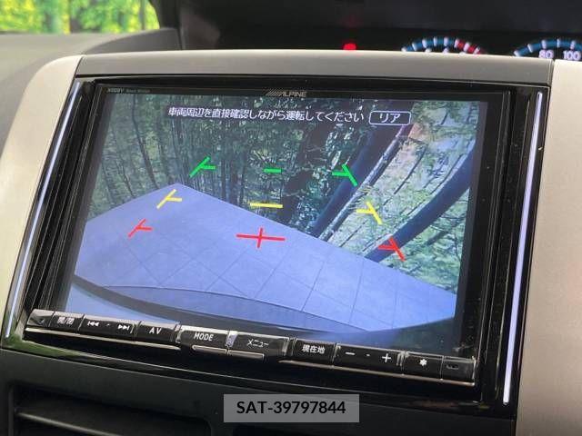 Toyota VOXY 2013-11 289992-5