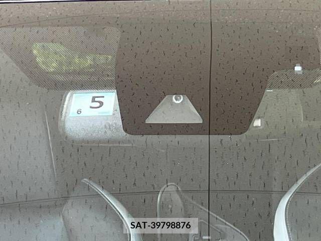 Toyota C-HR 2019-05 221420-3