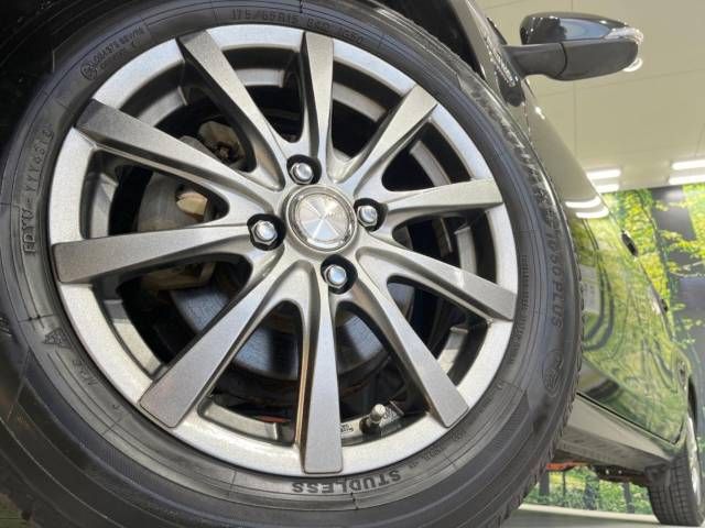 Toyota AQUA 2013-12 182308-13