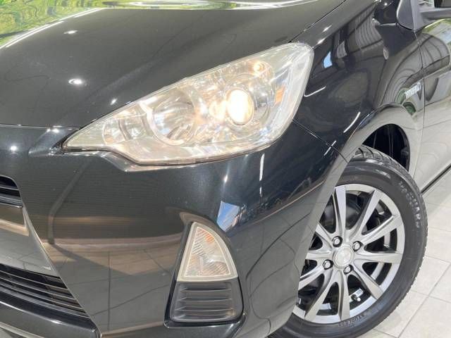 Toyota AQUA 2013-12 182308-12