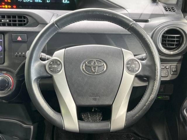 Toyota AQUA 2013-12 182308-11