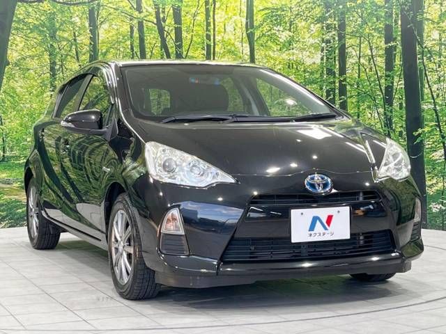 Toyota AQUA 2013-12 182308-16