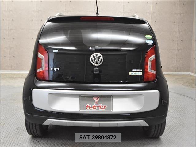 VolksWagen UP! 2015-12 320247-11