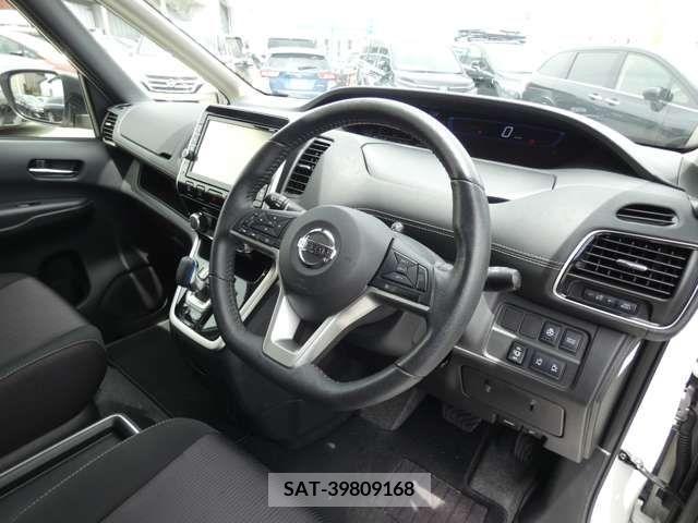 Nissan SERENA 2019-01 284232-7