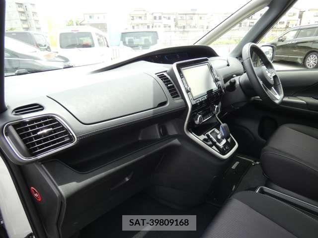 Nissan SERENA 2019-01 284232-6