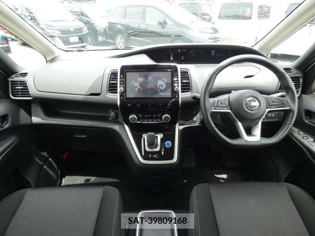Nissan SERENA 2019-01 284232-1