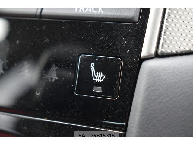 Nissan SKYLINE 2019-02 215926-10