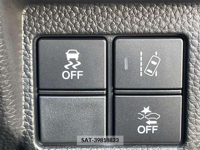 Honda N BOX CUSTOM 2018-07 330213-7