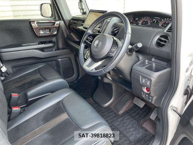 Honda N BOX CUSTOM 2018-07 330213-23