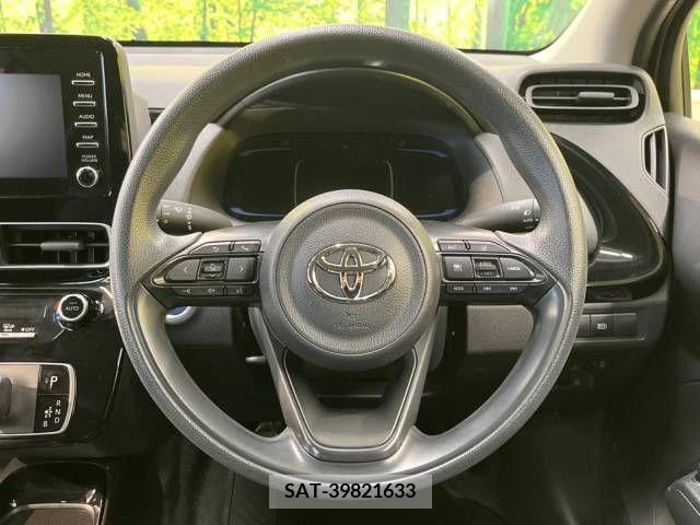 Toyota AQUA 2021-08 223608-11