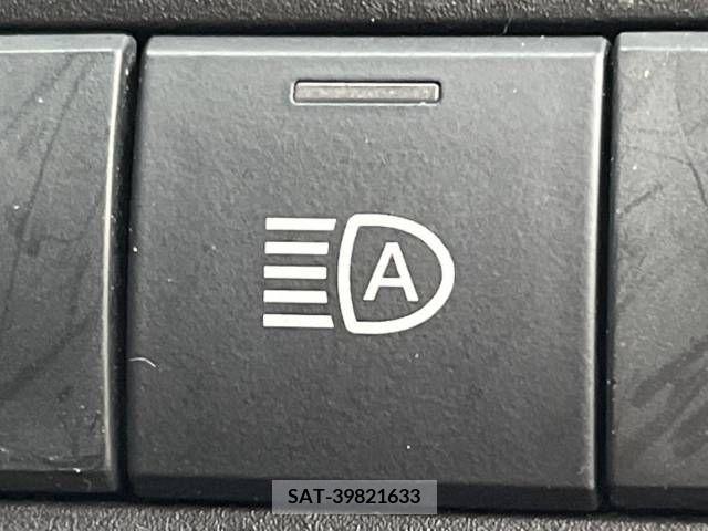 Toyota AQUA 2021-08 223608-7