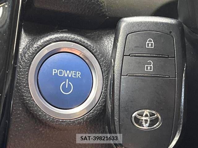 Toyota AQUA 2021-08 223608-6