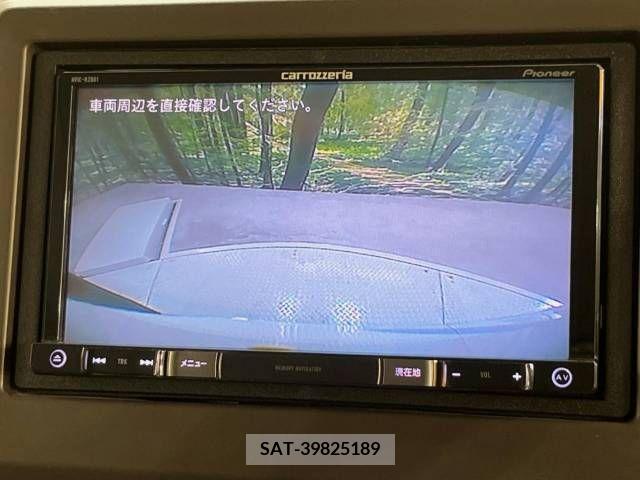 Honda N BOX 2018-04 333862-3