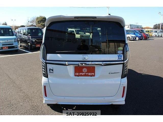 Honda N BOX 2021-03 224649-3