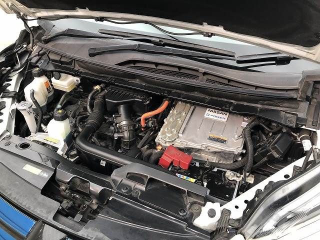 Nissan SERENA 2018-11 187006-15