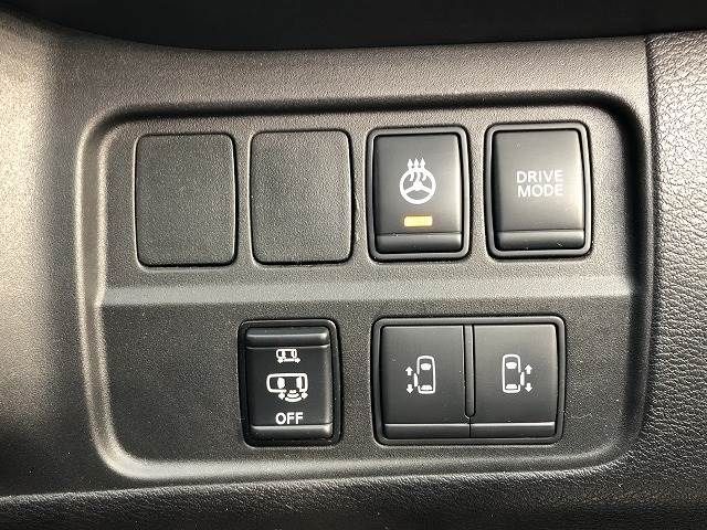 Nissan SERENA 2018-11 187006-7