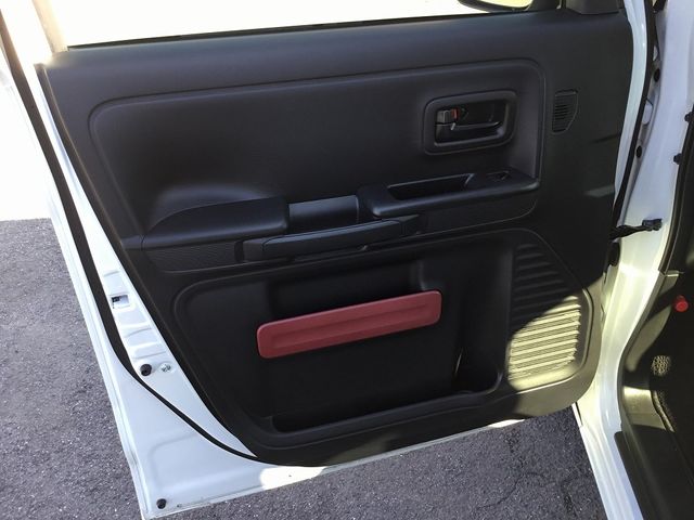 Suzuki SPACIA 2022-10 28181-17