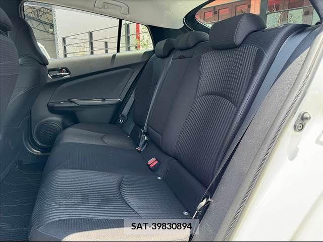 Toyota PRIUS 2018-07 348610-17
