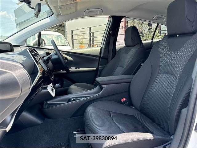 Toyota PRIUS 2018-07 348610-16
