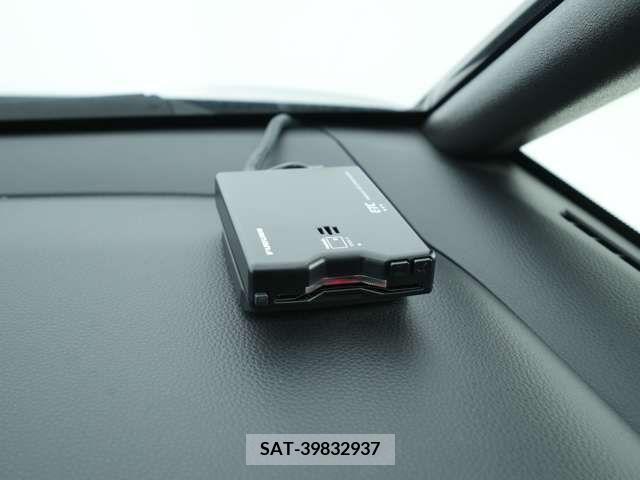 Honda FIT 2022-04 336037-15