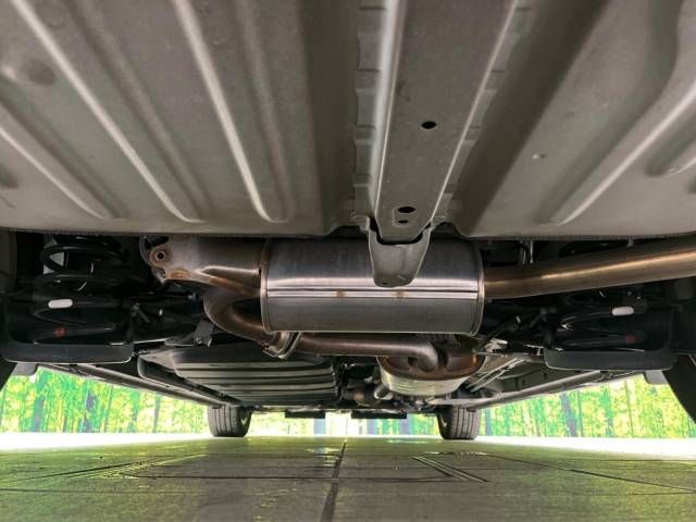 Toyota VOXY 2015-04 182109-19