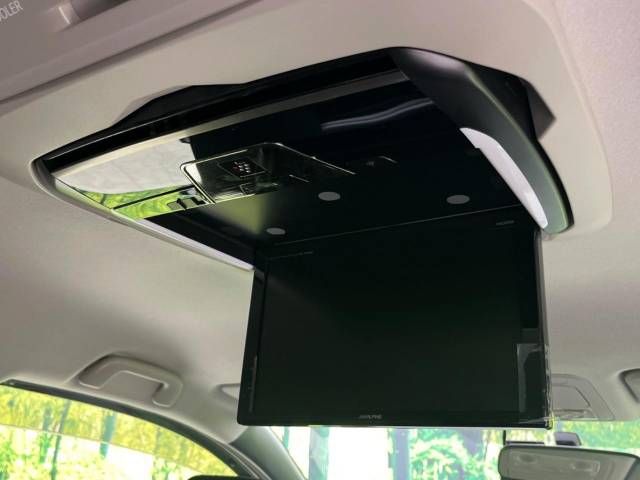 Toyota VOXY 2015-04 182109-3