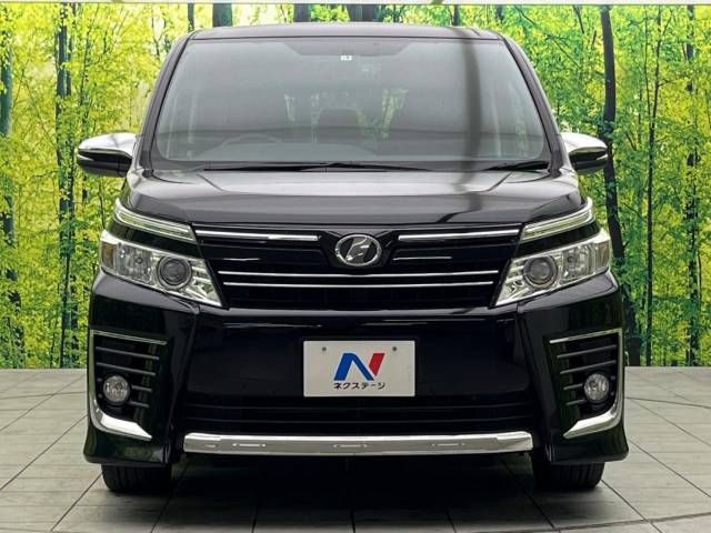 Toyota VOXY 2015-04 182109-14