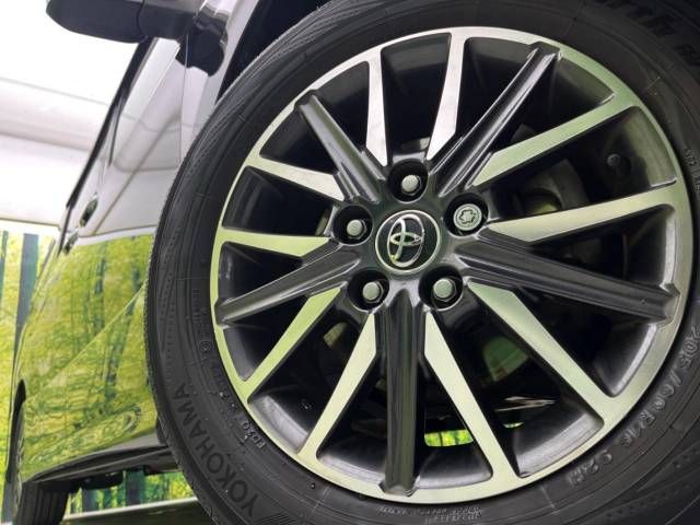 Toyota VOXY 2015-04 182109-13