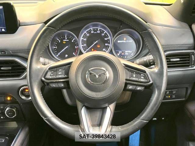 Mazda CX-8 2018-01 223055-12