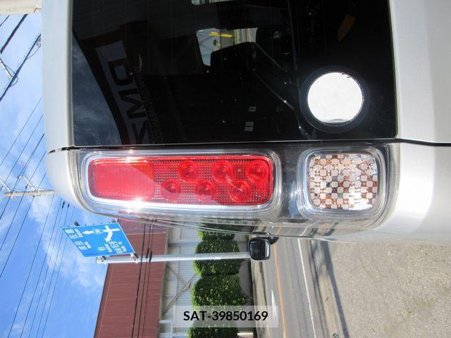 Suzuki SPACIA 2019-02 285583-17