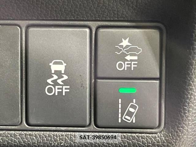 Honda e 2017-09 340842-6