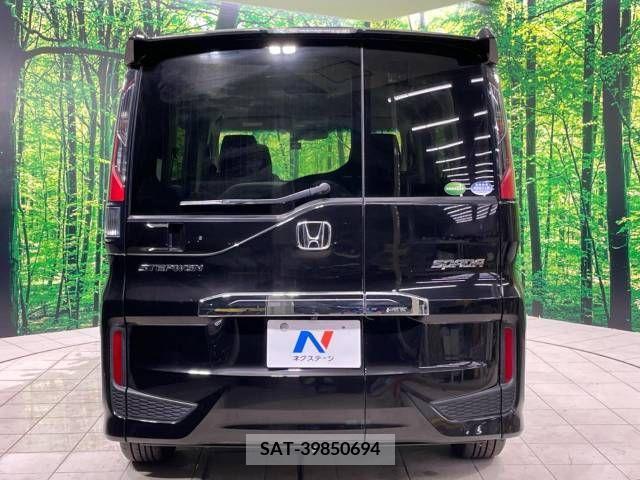Honda e 2017-09 340842-17