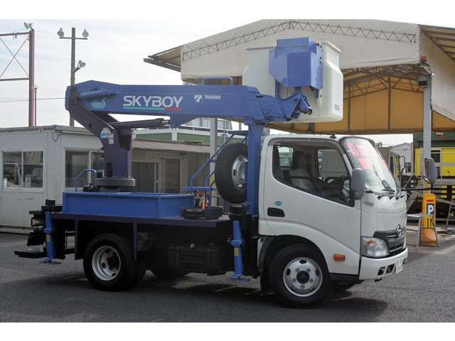 Hino DUTRO 2013-08 18180-5