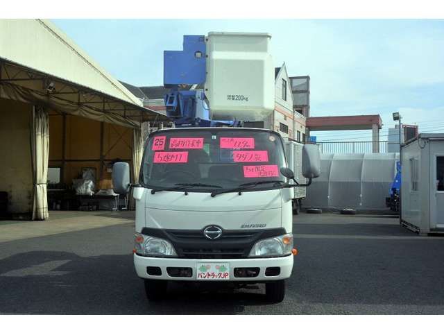 Hino DUTRO 2013-08 18180-1