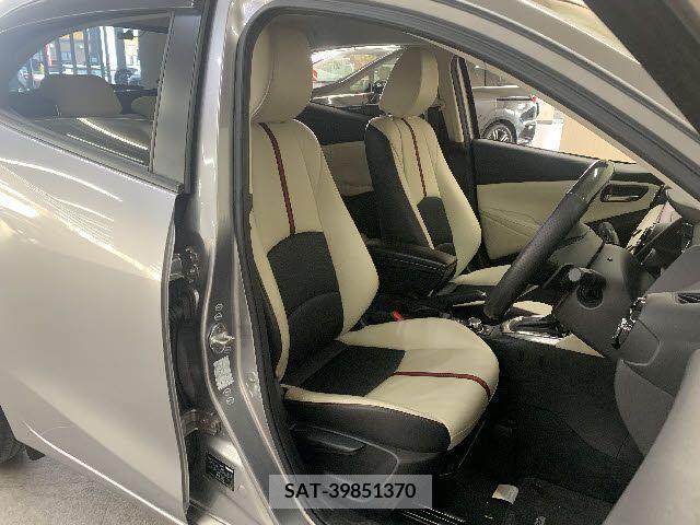 Mazda DEMIO 2014-11 246051-9