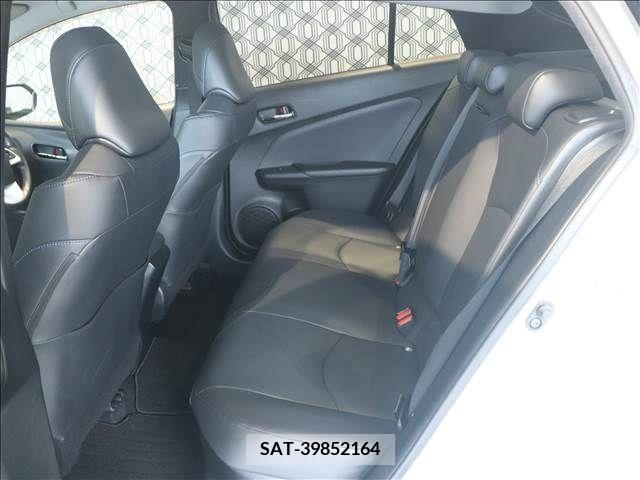 Toyota PRIUS 2019-01 393376-11