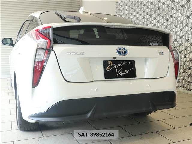 Toyota PRIUS 2019-01 393376-17