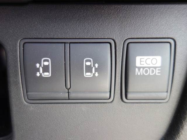 Nissan SERENA 2011-07 5803-11