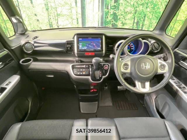 Honda N BOX CUSTOM 2015-06 278908-1